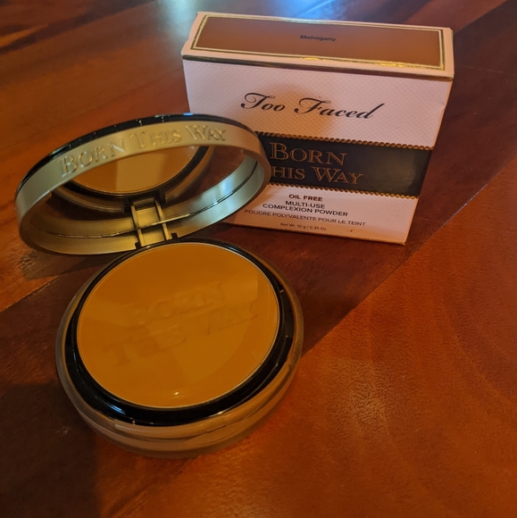 Too Faced Born This Way Multi Use Mahogany Complexion Powder New in Box ❤️ - Picture 2 of 5